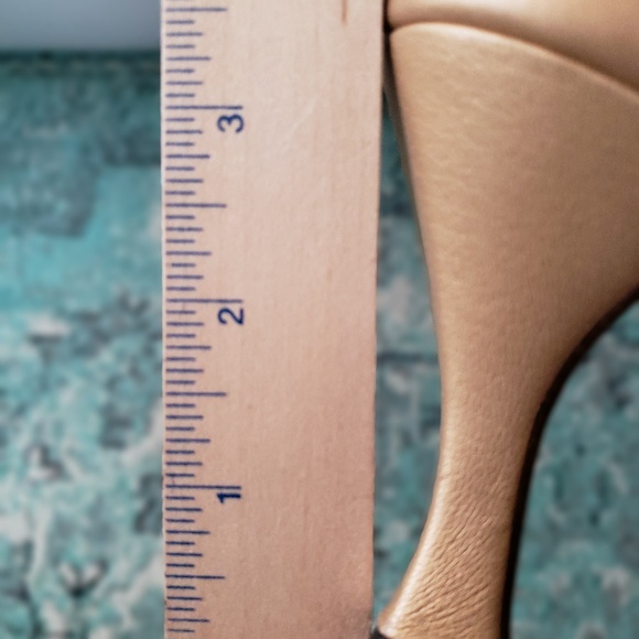 Florence Studio Gold Italian Heels - Picture 7 of 7